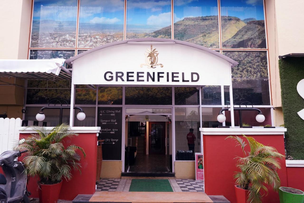 Hotel Green Field Satara Eksteriør bilde